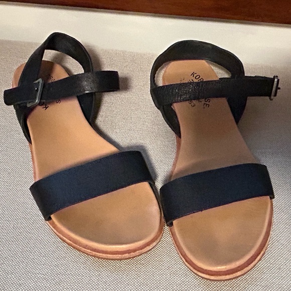 Black Kork-Ease sandals - Picture 2 of 5